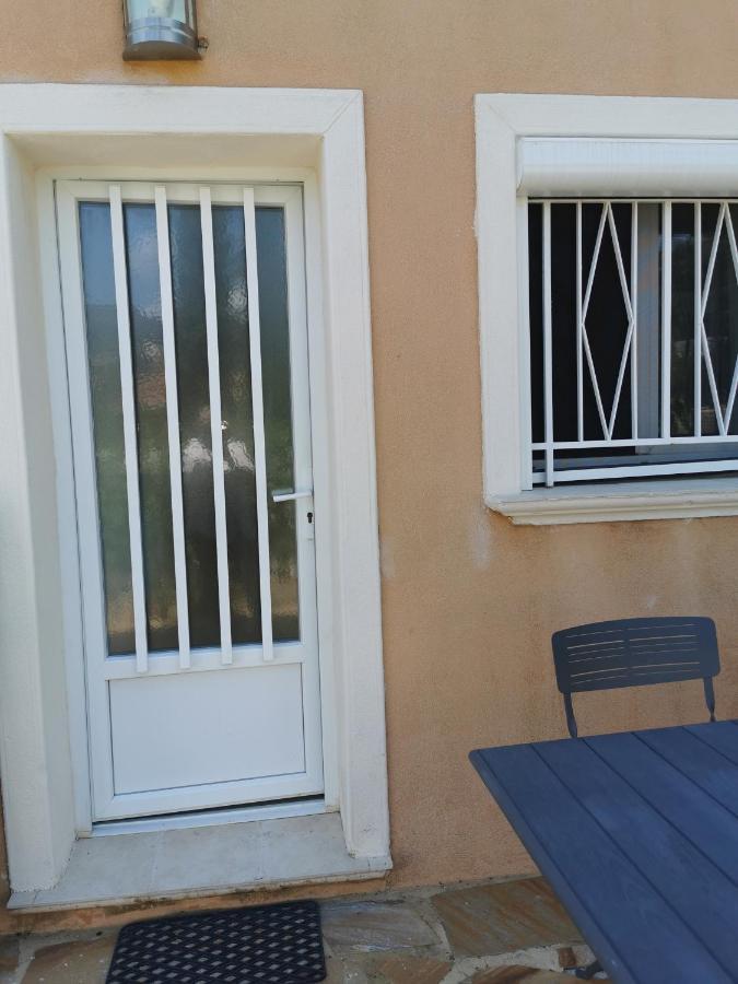 Ou Souleou Apartamento Bormes-les-Mimosas Exterior foto