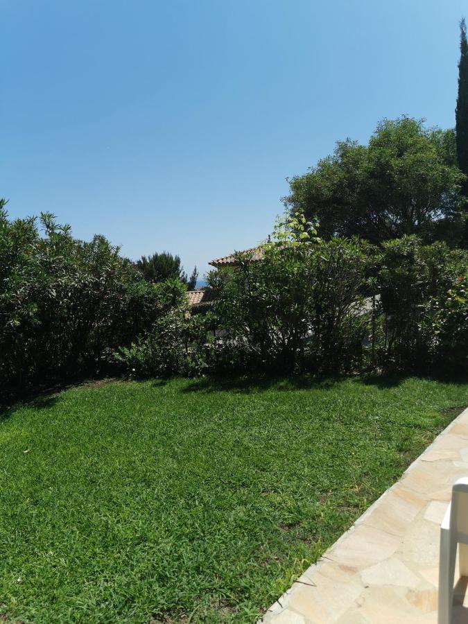 Ou Souleou Apartamento Bormes-les-Mimosas Exterior foto