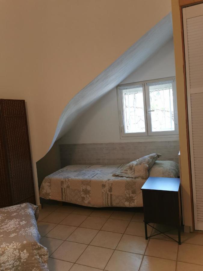 Ou Souleou Apartamento Bormes-les-Mimosas Exterior foto