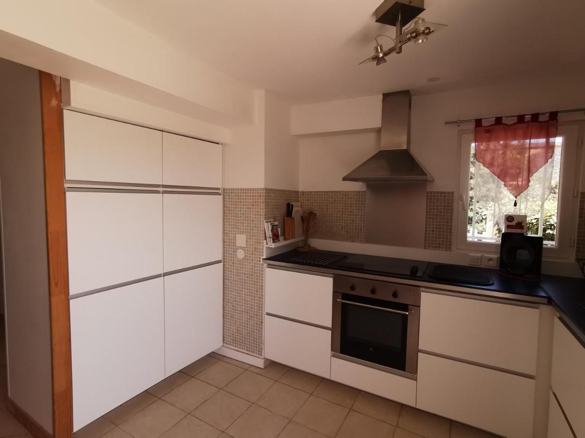 Ou Souleou Apartamento Bormes-les-Mimosas Exterior foto